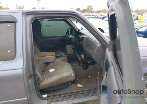 2000 Ford Ranger Xl/Xlt from USA, damaged, VIN 1FTYR14C3YPB22888